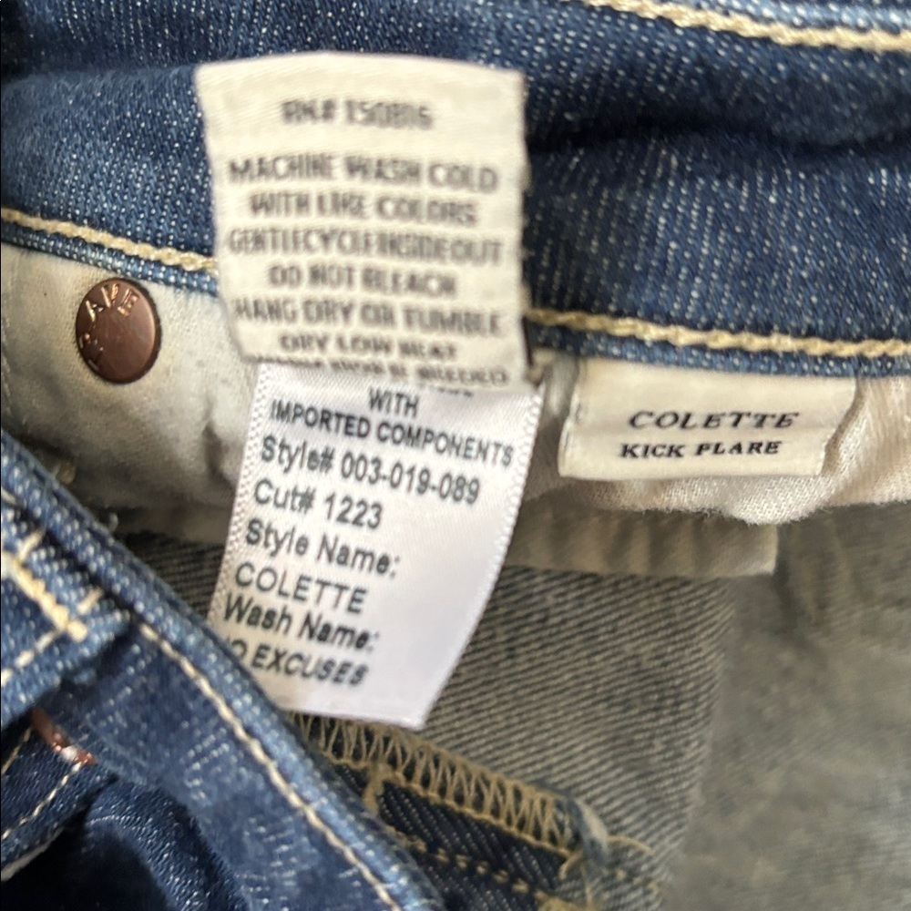 TRAVE Collette Kick Flare Jeans in No Excuses Wash Size 26 - Picture 10 of 10